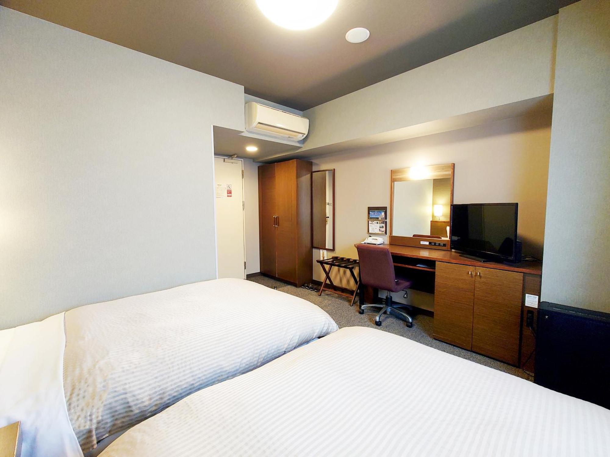Hotel Route-Inn Komagane Inter Exterior photo